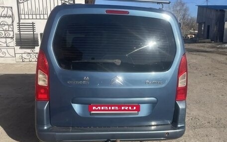 Citroen Berlingo II рестайлинг, 2009 год, 800 000 рублей, 3 фотография