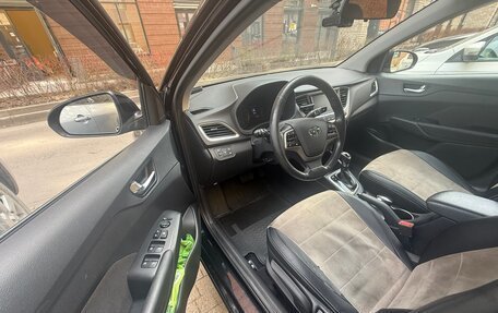 Hyundai Solaris II рестайлинг, 2017 год, 1 100 000 рублей, 6 фотография