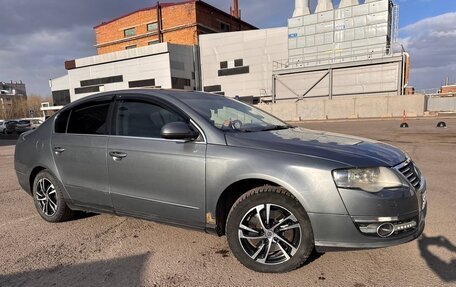 Volkswagen Passat B6, 2007 год, 690 000 рублей, 2 фотография
