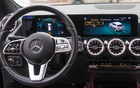 Mercedes-Benz GLA, 2021 год, 3 500 000 рублей, 3 фотография