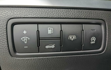 Genesis G80 I, 2019 год, 2 459 000 рублей, 28 фотография