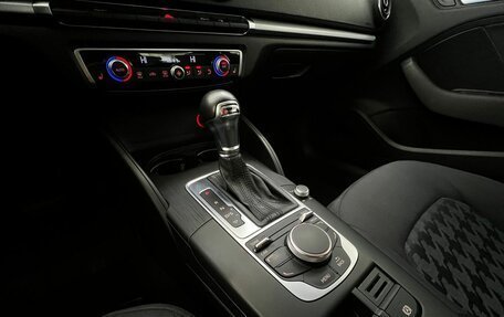 Audi A3, 2015 год, 1 650 000 рублей, 31 фотография