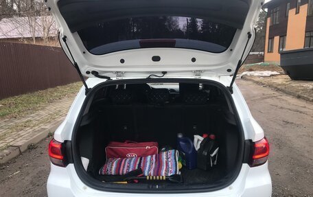 KIA Rio IV, 2020 год, 1 420 000 рублей, 4 фотография