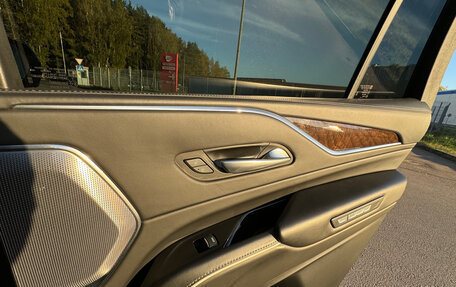 Cadillac Escalade V, 2021 год, 10 340 000 рублей, 21 фотография