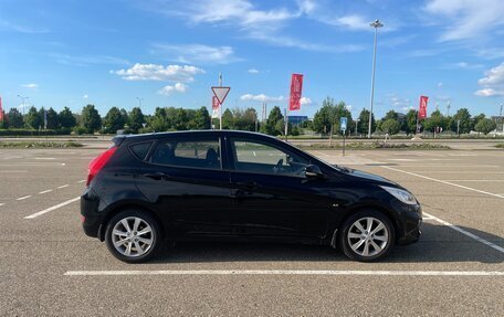 Hyundai Solaris II рестайлинг, 2013 год, 845 000 рублей, 3 фотография