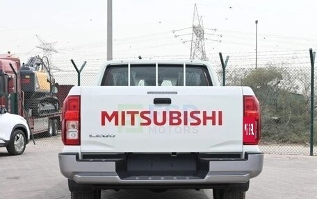 Mitsubishi L200, 2026 год, 4 500 009 рублей, 5 фотография