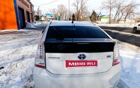 Toyota Prius, 2009 год, 1 100 000 рублей, 8 фотография