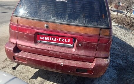 Mitsubishi Space Wagon III, 1997 год, 165 000 рублей, 2 фотография