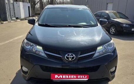 Toyota RAV4, 2015 год, 1 860 000 рублей, 1 фотография