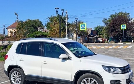 Volkswagen Tiguan I, 2012 год, 1 400 000 рублей, 2 фотография