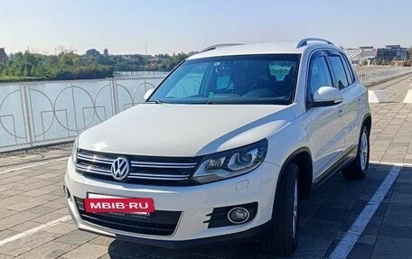 Volkswagen Tiguan I, 2012 год, 1 400 000 рублей, 12 фотография