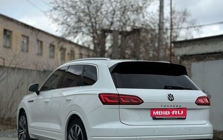 Volkswagen Touareg III, 2021 год, 8 000 000 рублей, 2 фотография