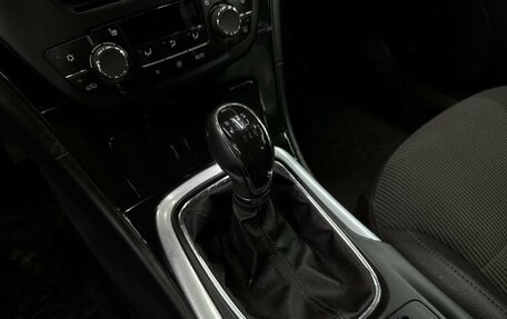 Opel Insignia II рестайлинг, 2012 год, 749 888 рублей, 19 фотография