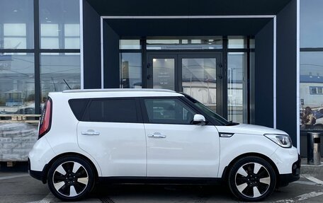 KIA Soul II рестайлинг, 2018 год, 1 999 000 рублей, 4 фотография