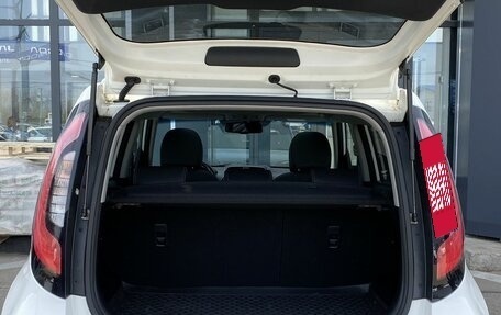 KIA Soul II рестайлинг, 2018 год, 1 999 000 рублей, 10 фотография