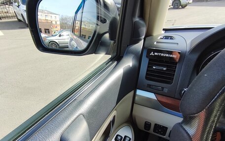 Mitsubishi Pajero IV, 2007 год, 1 499 000 рублей, 19 фотография