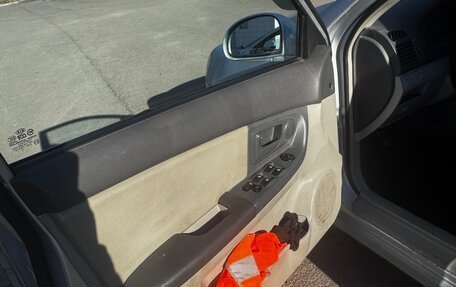 KIA Cerato I, 2004 год, 350 000 рублей, 10 фотография