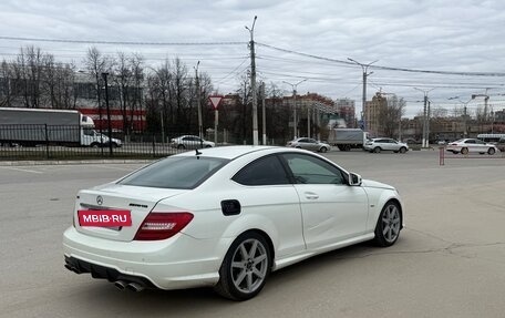 Mercedes-Benz C-Класс, 2012 год, 1 090 000 рублей, 6 фотография