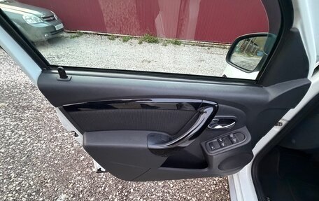 Renault Duster I рестайлинг, 2019 год, 1 600 000 рублей, 17 фотография