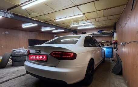 Audi A4, 2010 год, 1 450 000 рублей, 11 фотография