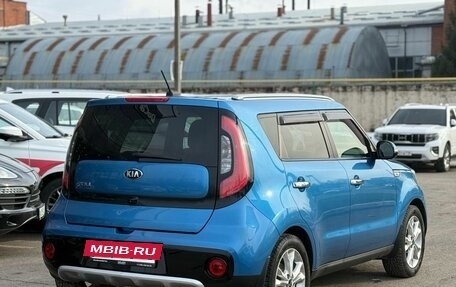KIA Soul II рестайлинг, 2017 год, 1 580 000 рублей, 7 фотография