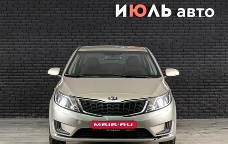 KIA Rio III рестайлинг, 2015 год, 1 090 000 рублей, 2 фотография