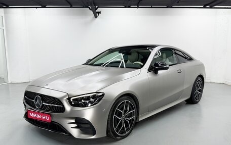 Mercedes-Benz E-Класс, 2021 год, 6 750 000 рублей, 1 фотография