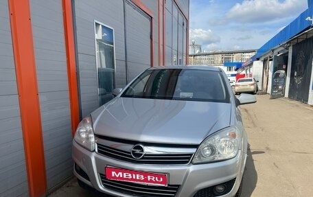 Opel Astra H, 2009 год, 420 000 рублей, 1 фотография