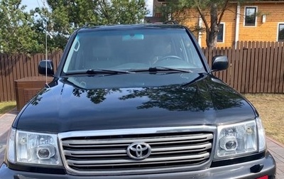 Toyota Land Cruiser 100 рестайлинг 2, 2003 год, 2 500 000 рублей, 1 фотография