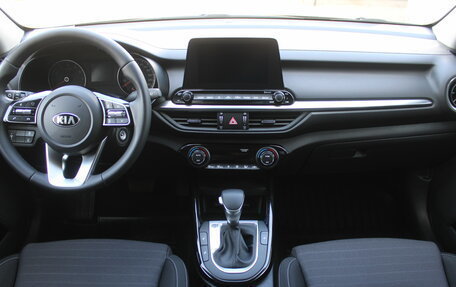 KIA Cerato IV, 2020 год, 2 175 000 рублей, 9 фотография