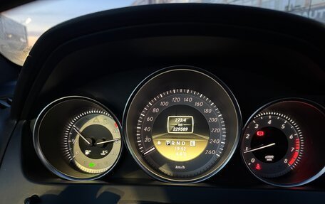 Mercedes-Benz C-Класс, 2011 год, 1 300 000 рублей, 11 фотография