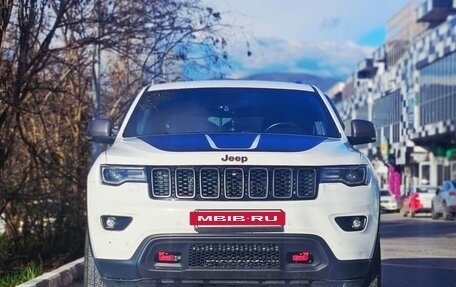 Jeep Grand Cherokee, 2017 год, 3 500 000 рублей, 2 фотография