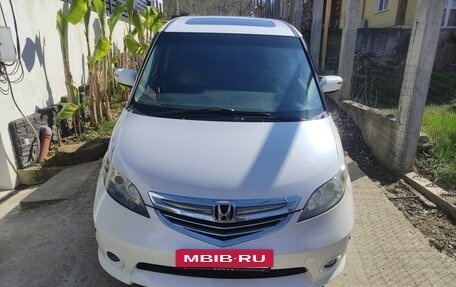 Honda Elysion I, 2006 год, 990 000 рублей, 2 фотография