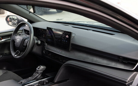 Toyota Camry, 2025 год, 3 788 000 рублей, 7 фотография