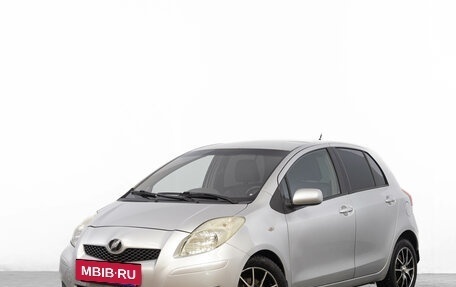 Toyota Yaris III рестайлинг, 2009 год, 549 000 рублей, 4 фотография