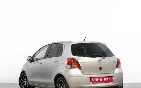 Toyota Yaris III рестайлинг, 2009 год, 549 000 рублей, 7 фотография