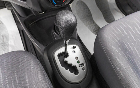 Toyota Yaris III рестайлинг, 2009 год, 549 000 рублей, 20 фотография