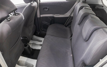 Toyota Yaris III рестайлинг, 2009 год, 549 000 рублей, 23 фотография