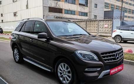 Mercedes-Benz M-Класс, 2014 год, 2 599 000 рублей, 3 фотография