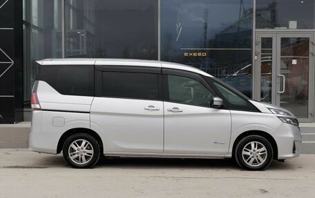 Nissan Serena IV, 2018 год, 1 890 000 рублей, 4 фотография