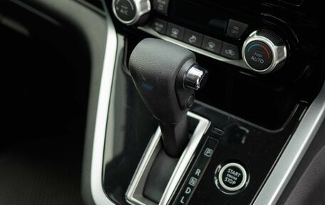 Nissan Serena IV, 2018 год, 1 890 000 рублей, 14 фотография