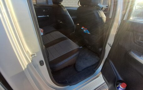 Toyota Hilux VII, 2014 год, 2 000 000 рублей, 6 фотография