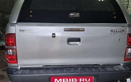 Toyota Hilux VII, 2014 год, 2 000 000 рублей, 2 фотография