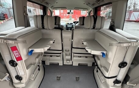 Nissan Serena IV, 2011 год, 1 385 000 рублей, 5 фотография