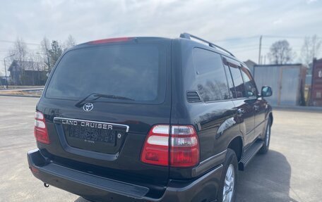 Toyota Land Cruiser 100 рестайлинг 2, 2003 год, 2 500 000 рублей, 11 фотография