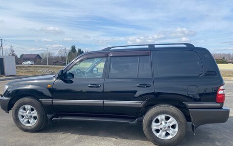 Toyota Land Cruiser 100 рестайлинг 2, 2003 год, 2 500 000 рублей, 13 фотография