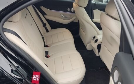 Mercedes-Benz E-Класс, 2020 год, 5 000 000 рублей, 10 фотография