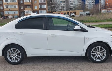 Chevrolet Aveo III, 2012 год, 500 000 рублей, 4 фотография