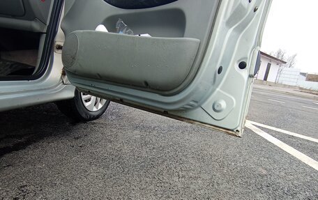 Renault Scenic III, 2001 год, 275 000 рублей, 17 фотография