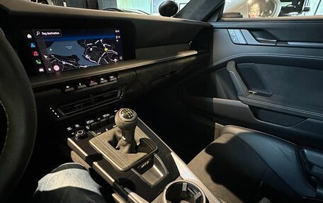 Porsche 911 GT3, 2022 год, 22 375 000 рублей, 19 фотография